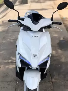Xe máy Honda Air Blade đủ màu ngẫu nhiên