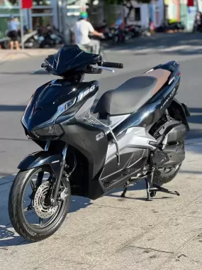Xe máy Honda Air Blade 150cc ngẫu nhiên