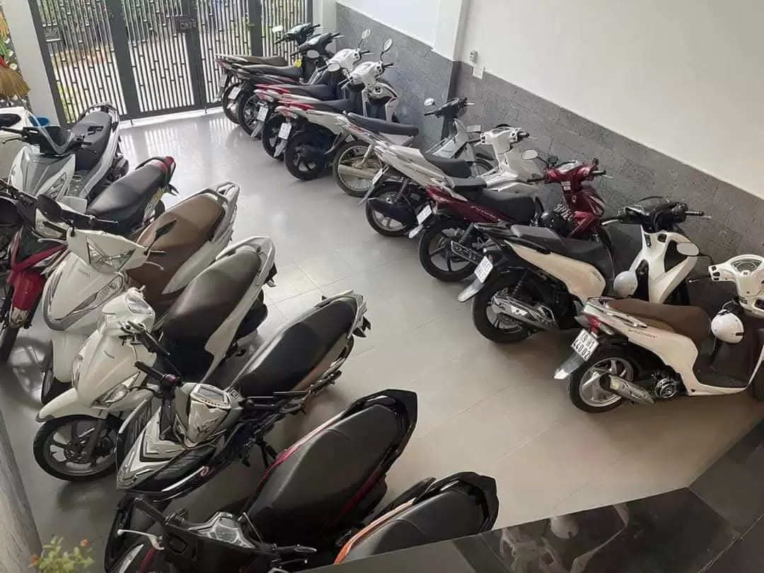 Xe máy Honda Air Blade đủ màu ngẫu nhiên