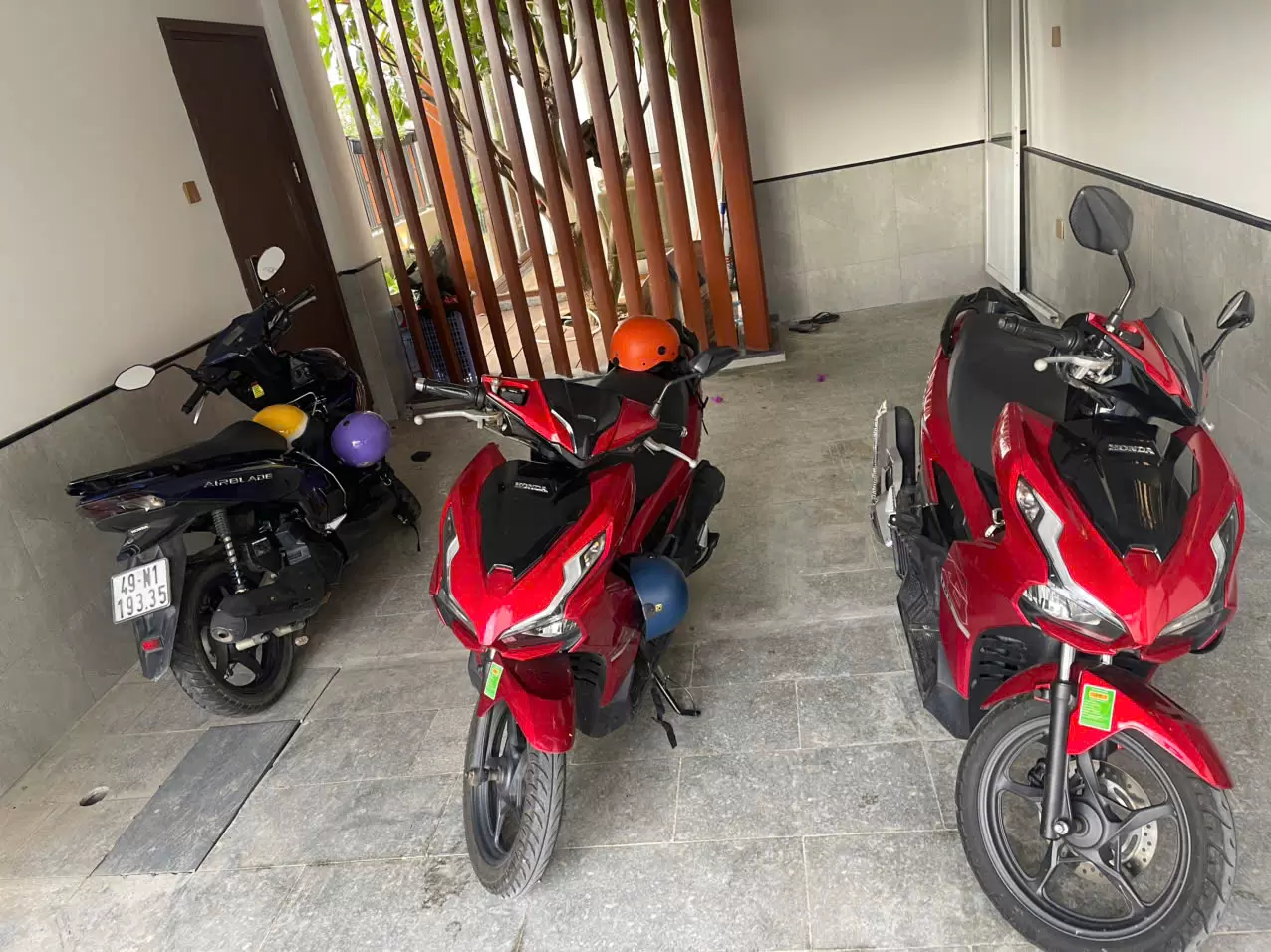 Xe máy Honda Air Blade màu đỏ