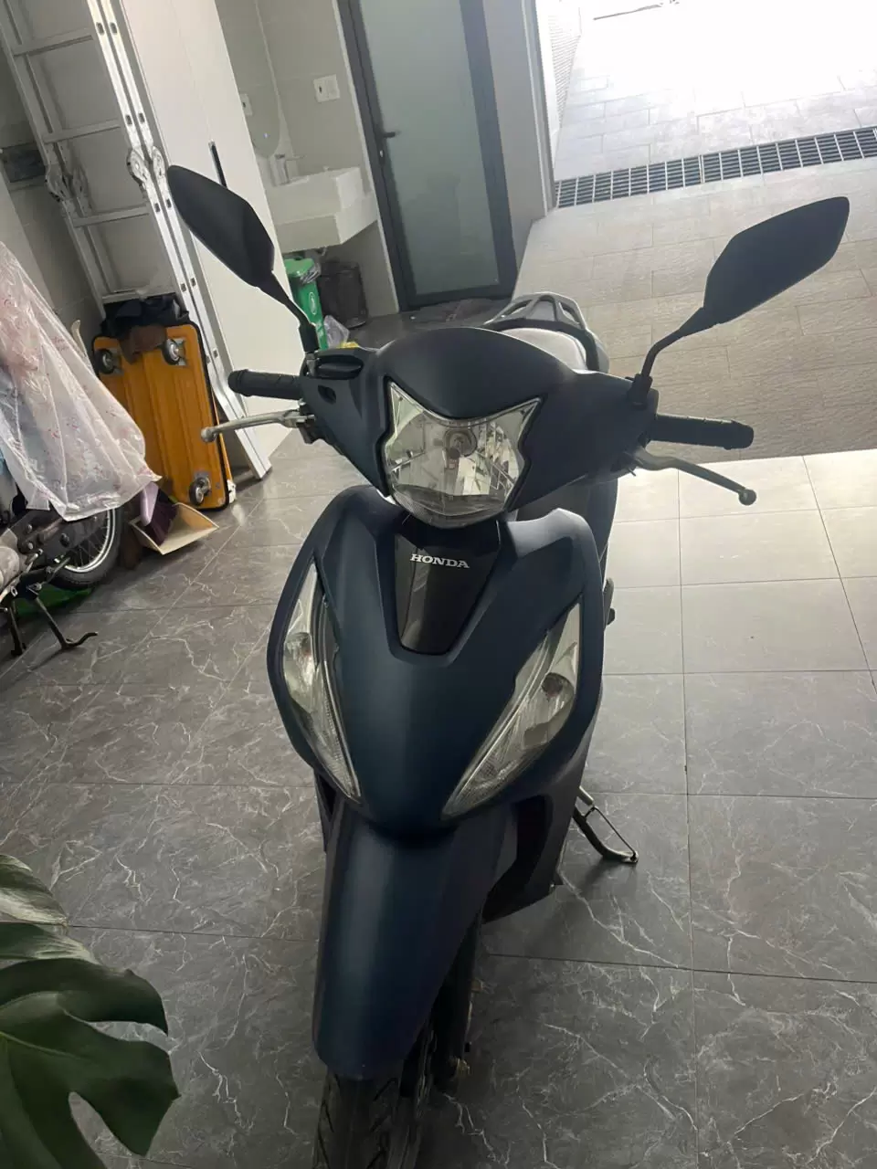 Xe máy Honda Vision màu xanh
