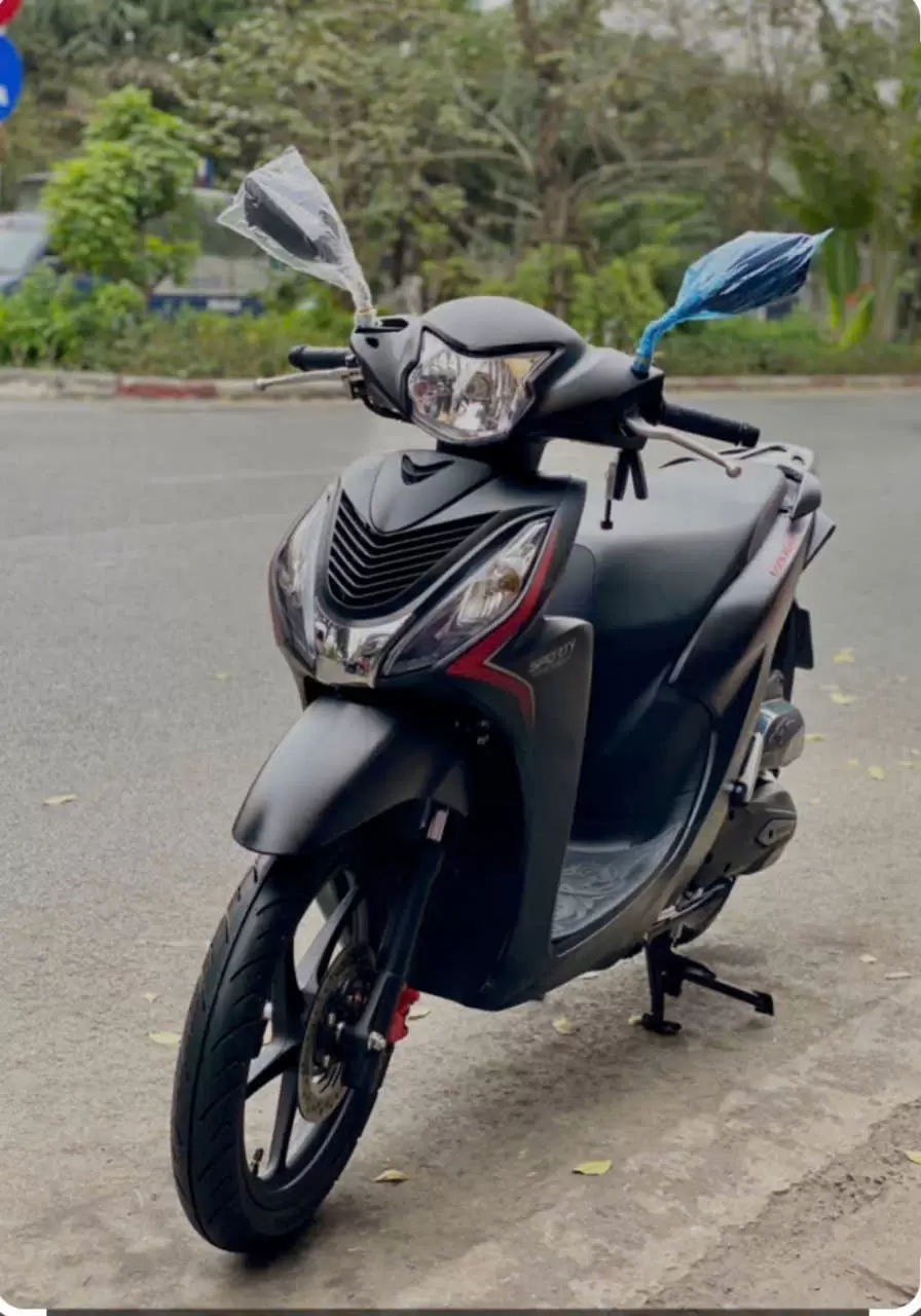 Xe máy Honda Vision màu đen